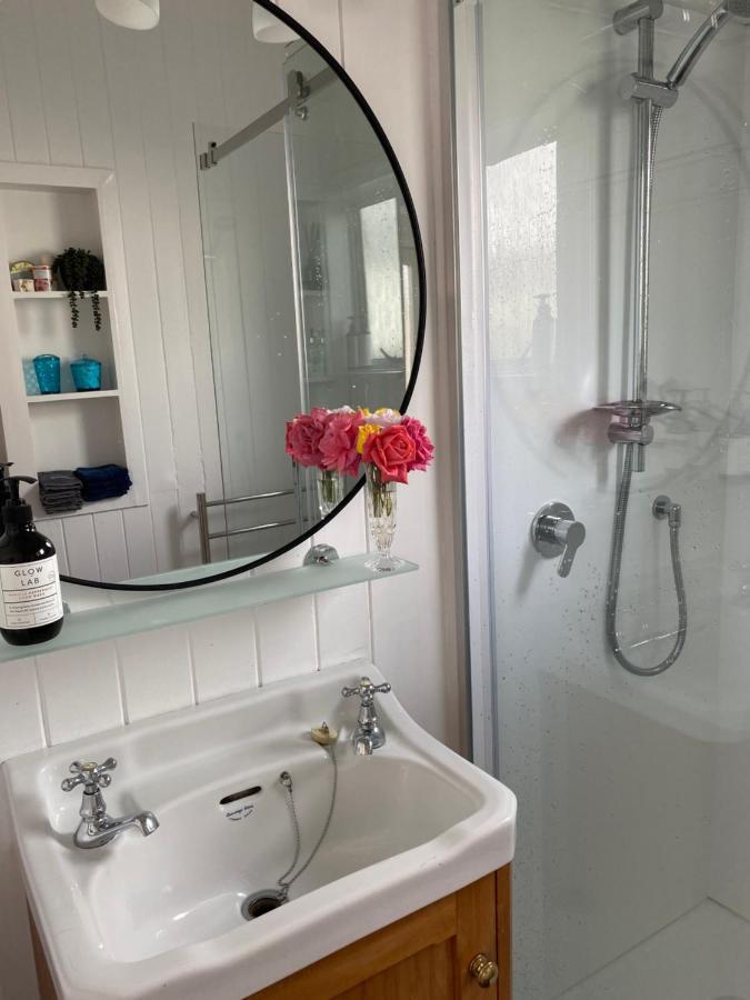 Wee Blue Bnb- Central Cosy Villa Timaru Esterno foto